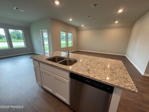 9239 Garrett Rd in Maurice, LA - Building Photo - Building Photo