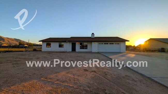 10790 Sauk Rd in Apple Valley, CA - Building Photo - Building Photo