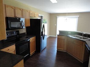 11227 Walland Ln in Charlotte, NC - Building Photo - Building Photo