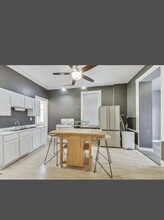 3412 N Janssen Ave in Chicago, IL - Building Photo - Building Photo