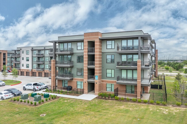 Starling At Bridgeland in Cypress, TX - Building Photo - Building Photo