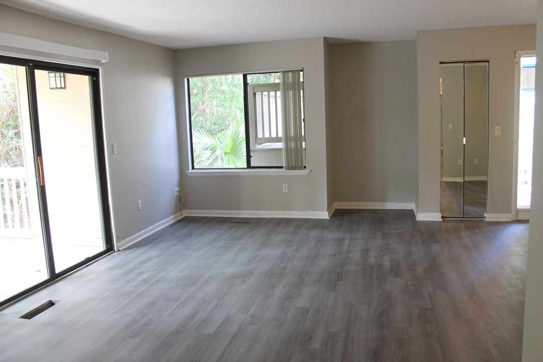 53 Delander Ct in Hilton Head Island, SC - Building Photo