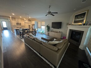 801 Dragon Banner Dr in The Colony, TX - Building Photo - Building Photo