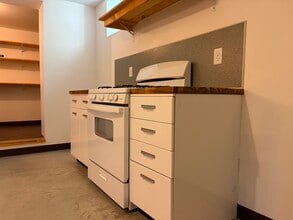 1530 S 4th St, Unit 3 in Springfield, IL - Foto de edificio - Building Photo