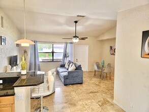 3460 SW 3rd St in Deerfield Beach, FL - Building Photo - Building Photo