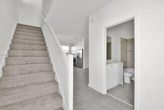 2323 NW 122nd Ter in Miami Shores, FL - Building Photo - Building Photo