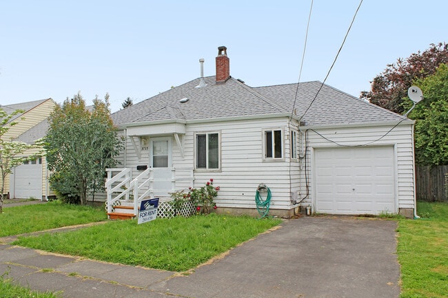 property at 8723 SE Taylor St