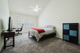 7691 S Cove Cir in Centennial, CO - Building Photo - Building Photo
