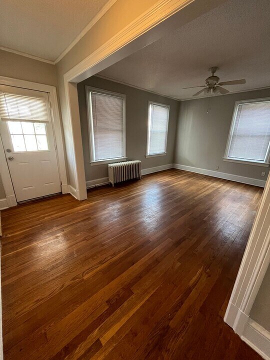 43-45-45 Mountford St in Hartford, CT - Building Photo