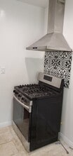 3353 Brookhill St, Unit A in Glendale, CA - Foto de edificio - Building Photo