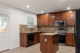 3400 Shawlands Rd in Killeen, TX - Building Photo - Building Photo