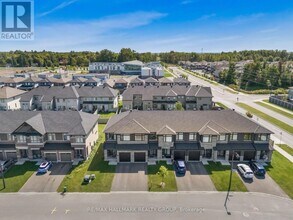 407 Cornice St. in Ottawa, ON - Building Photo - Building Photo