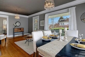 902 N 77th St in Seattle, WA - Building Photo - Building Photo