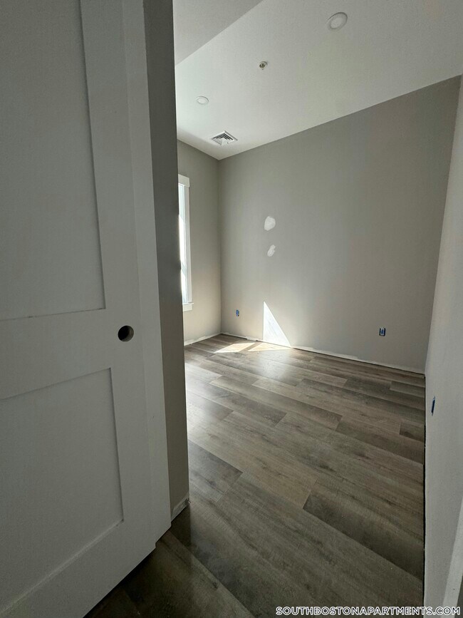 property at 230 Silver St