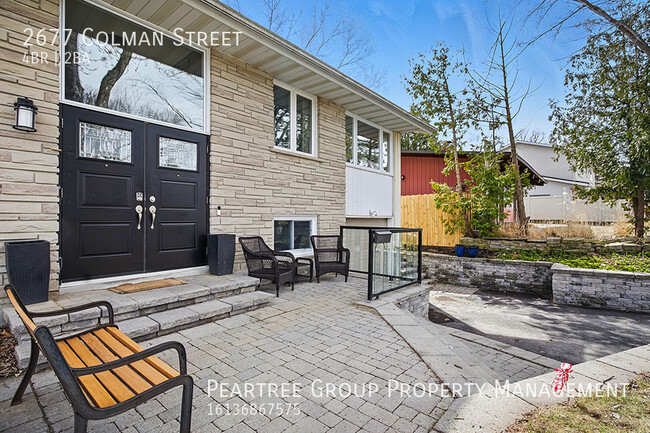 2677 Colman St in Ottawa, ON - Building Photo - Building Photo