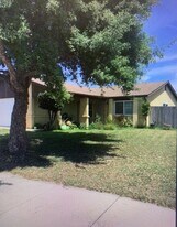 912 Colleen Ave in Santa Maria, CA - Building Photo