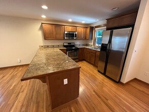 9216A Fremont Ave N in Seattle, WA - Building Photo - Building Photo