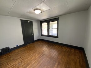 1009 Grant St in Danville, IL - Building Photo - Building Photo