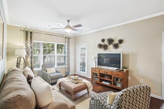 Grove at Shadow Green Apartments in Franklin, TN - Building Photo - Building Photo