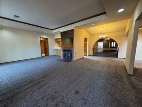 9230 Admiral Lowell Pl NE in Albuquerque, NM - Building Photo - Building Photo