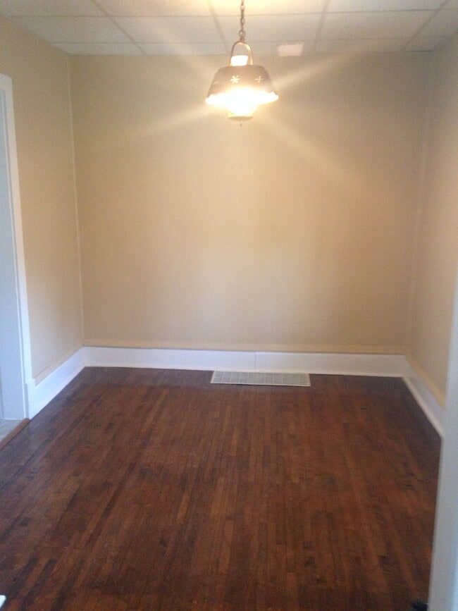 613 E 8th St in Duluth, MN - Building Photo - Building Photo