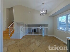 19739 E Dartmouth Ave in Aurora, CO - Building Photo - Building Photo