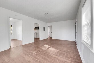 3173 3rd St Cir S in Jacksonville, FL - Foto de edificio - Building Photo