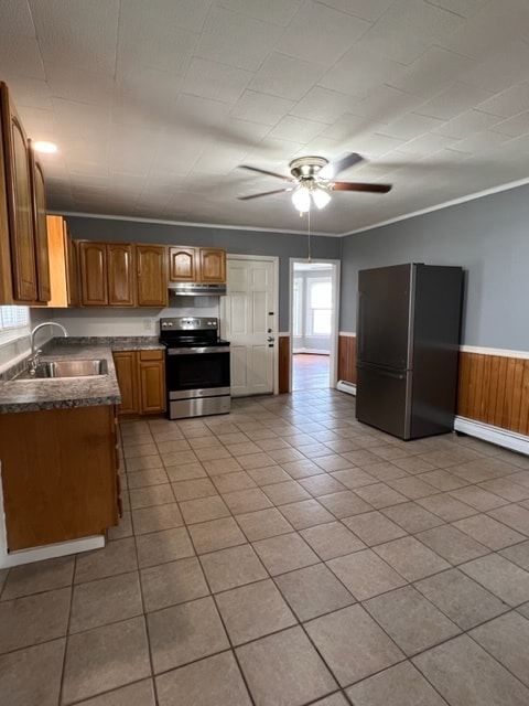 133 Pleasant St, Unit 1 in Gardner, MA - Building Photo - Building Photo