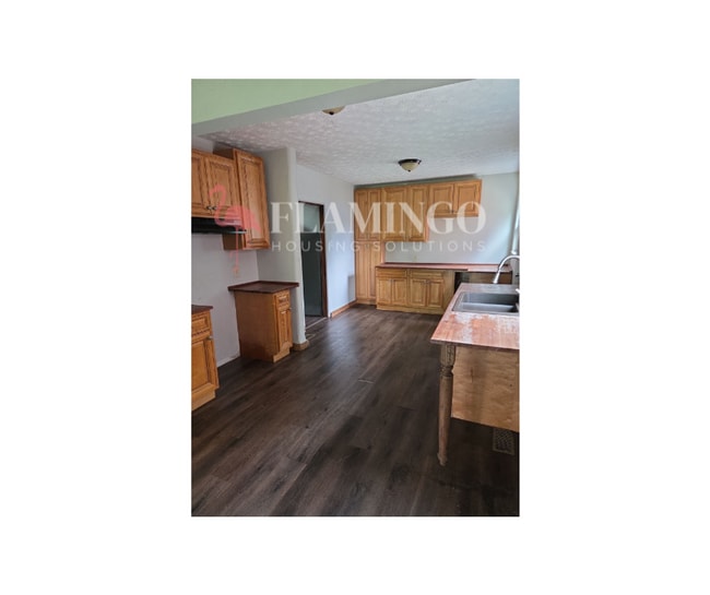 830 Audrey Pl in Dayton, OH - Building Photo - Building Photo