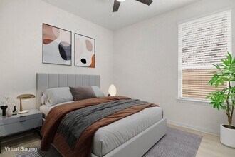 7618 Coral Ky Dr in Cypress, TX - Foto de edificio - Building Photo