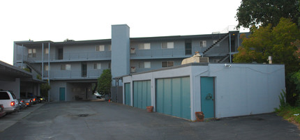 105 Rule Ct in Walnut Creek, CA - Building Photo - Building Photo