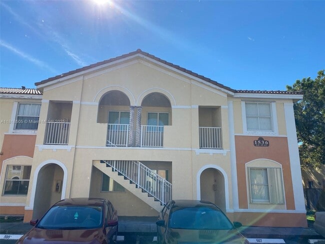 1536 SE 25th St