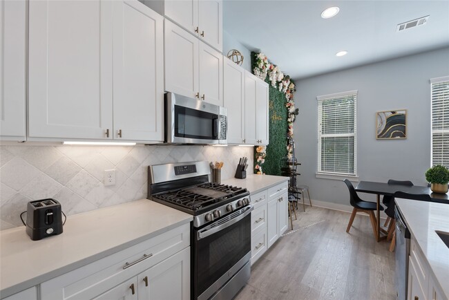 property at 3365 Daphne St