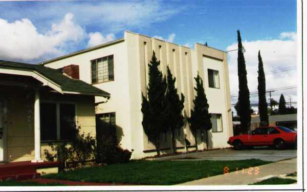 3236 Bancroft St in San Diego, CA - Building Photo - Building Photo