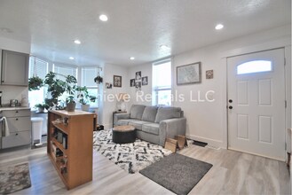 218 E 500 N in Logan, UT - Building Photo - Building Photo