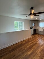 1129 Stewart Ave in Chico, CA - Building Photo