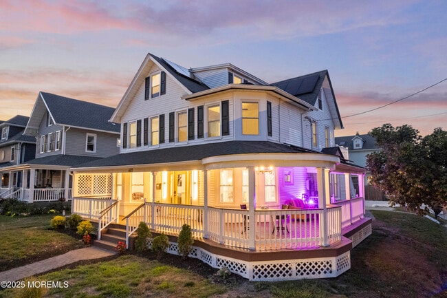 property at 601 2nd Ave