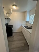 764 S White Ave in Pomona, CA - Building Photo - Building Photo