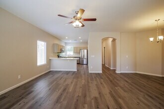 2512 W Preserve Way in Phoenix, AZ - Building Photo - Building Photo