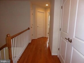 44016 Etna Terrace in Chantilly, VA - Building Photo - Building Photo