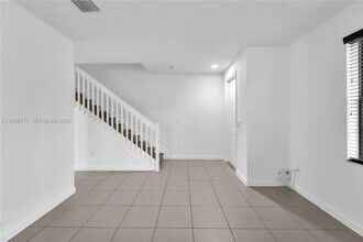 11563 SW 248th Ln in Princeton, FL - Building Photo - Building Photo