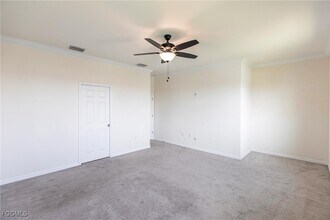 2748 Blossom Wy in Naples, FL - Building Photo - Building Photo