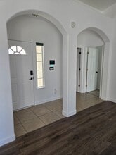 1565 Linden St in Lemoore, CA - Building Photo - Building Photo