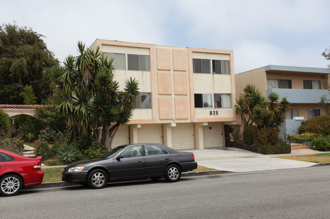 825 Euclid St in Santa Monica, CA - Foto de edificio - Building Photo
