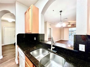 6434 Cava Alta Dr in Orlando, FL - Building Photo - Building Photo