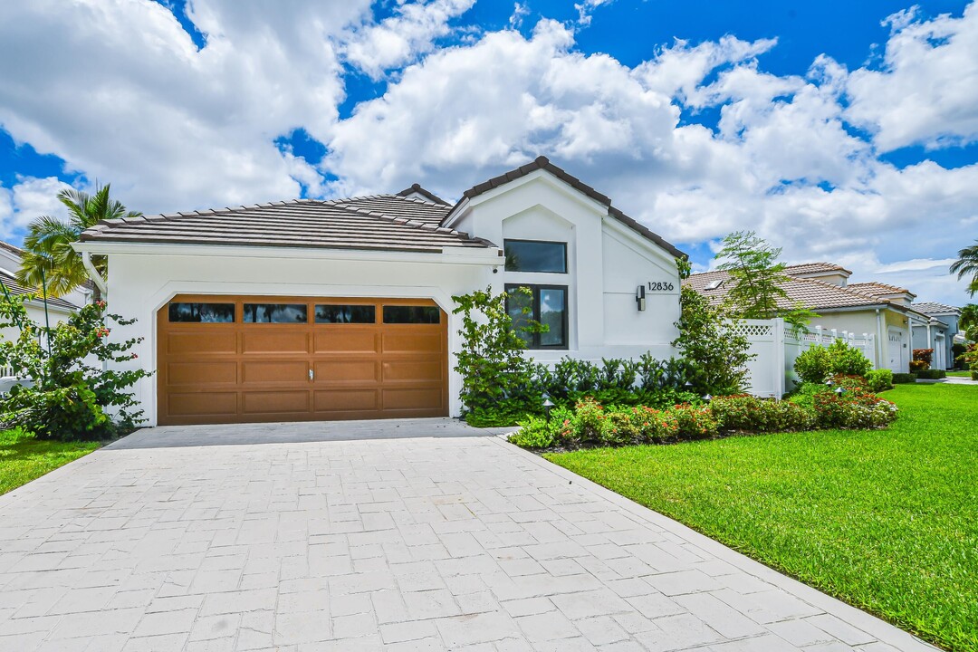 12836 Touchstone Pl in West Palm Beach, FL - Building Photo