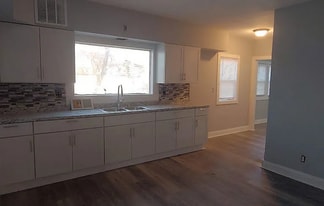 2875 N 50th St in Milwaukee, WI - Building Photo