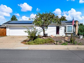 13005 Lowell Ct in Broomfield, CO - Building Photo - Building Photo