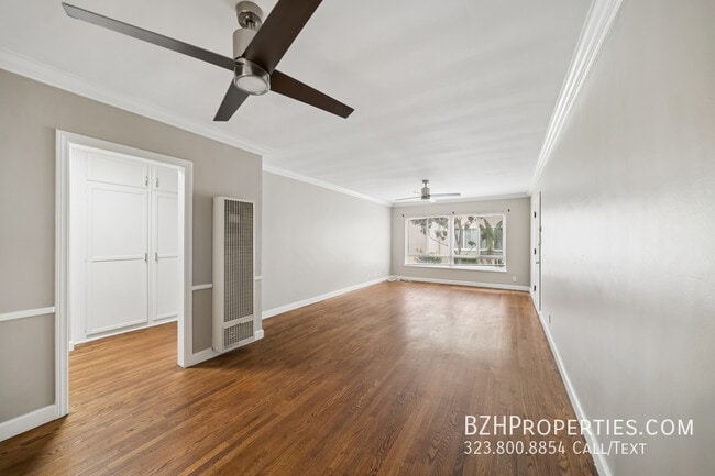 property at 3646 Carmona Ave