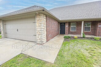 3509 SW Deerfield Blvd in Bentonville, AR - Building Photo - Building Photo